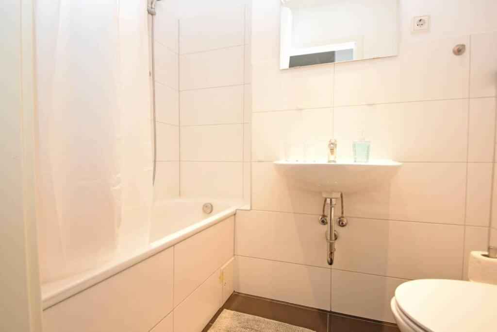 Großzügige Wohnung in der Neustadt Bremen Exterior foto